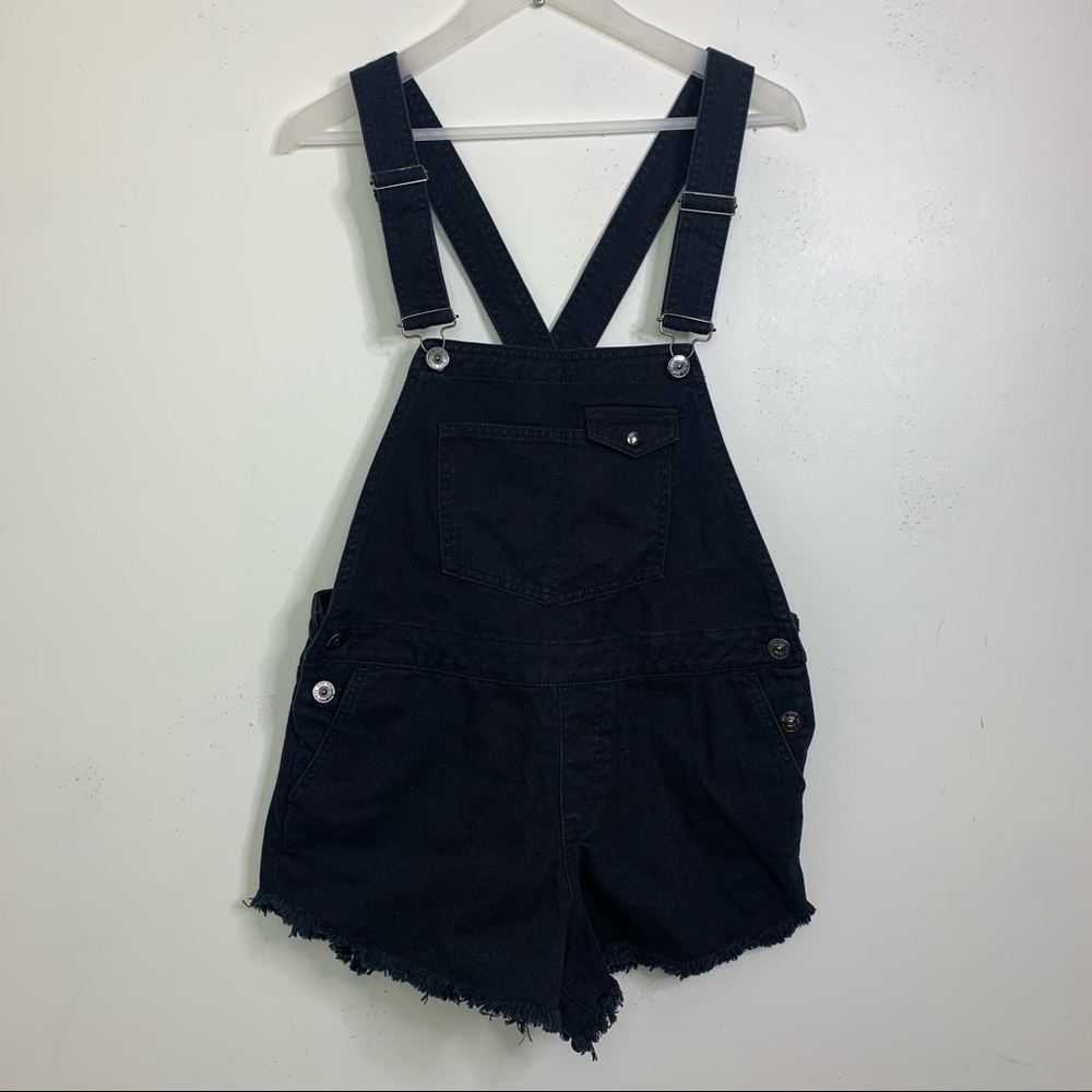 5/$25 Urban Outfitters black shorts overalls